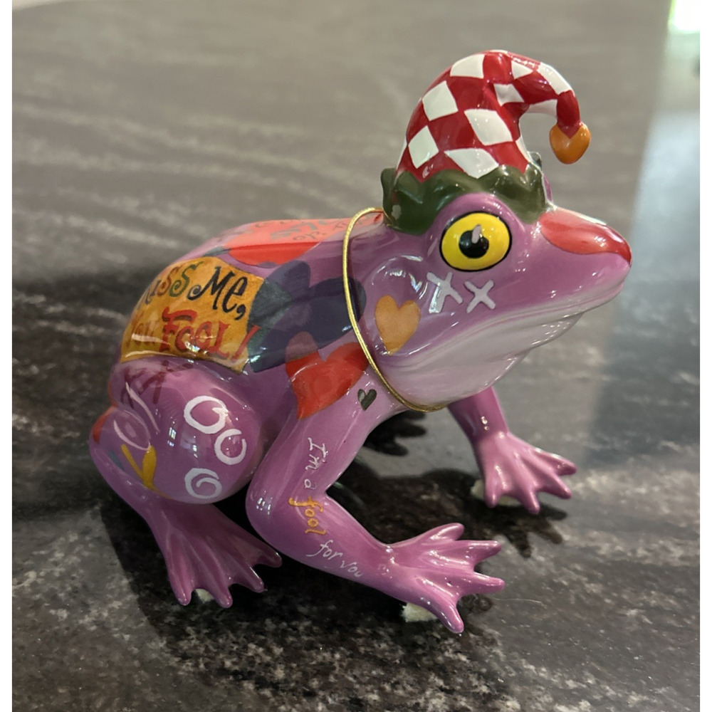 Fanciful Frogs “Toadfool” Figurine by Westland Giftware 2002 Colorful 5x4 in